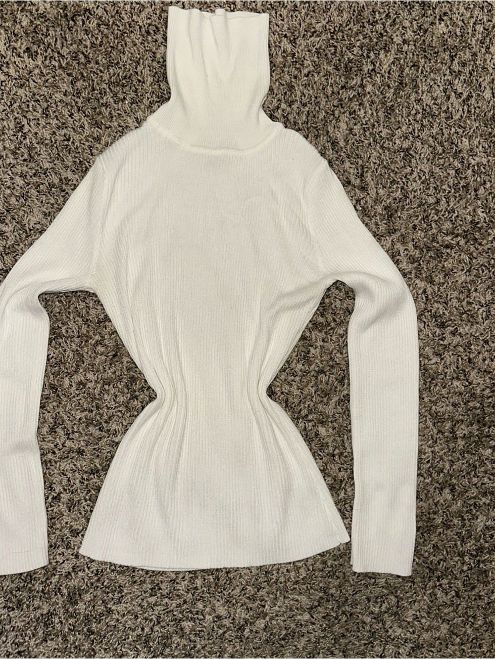 Women's White Ribbed Turtleneck Sweater - Slim Fit